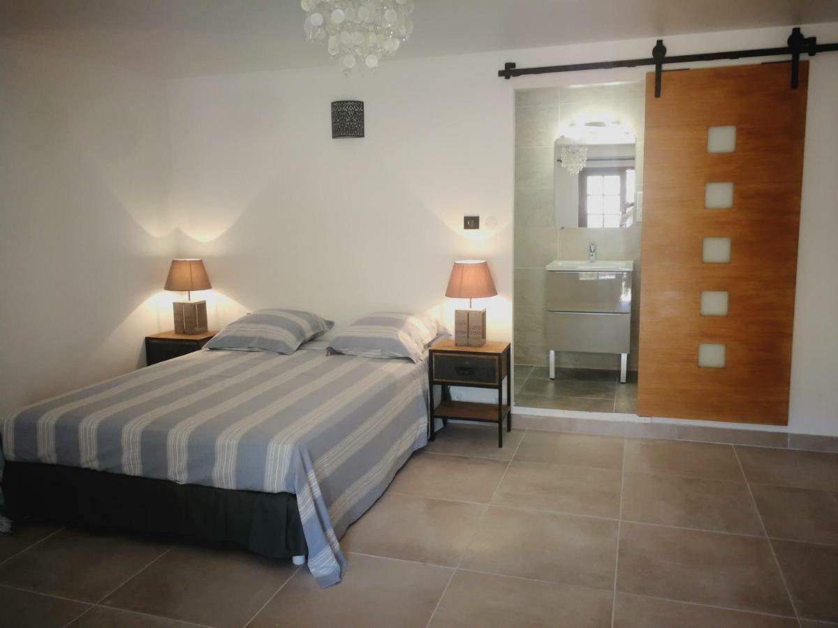 L'Angeannie Villa Рокфор-ла-Бедюл Екстериор снимка